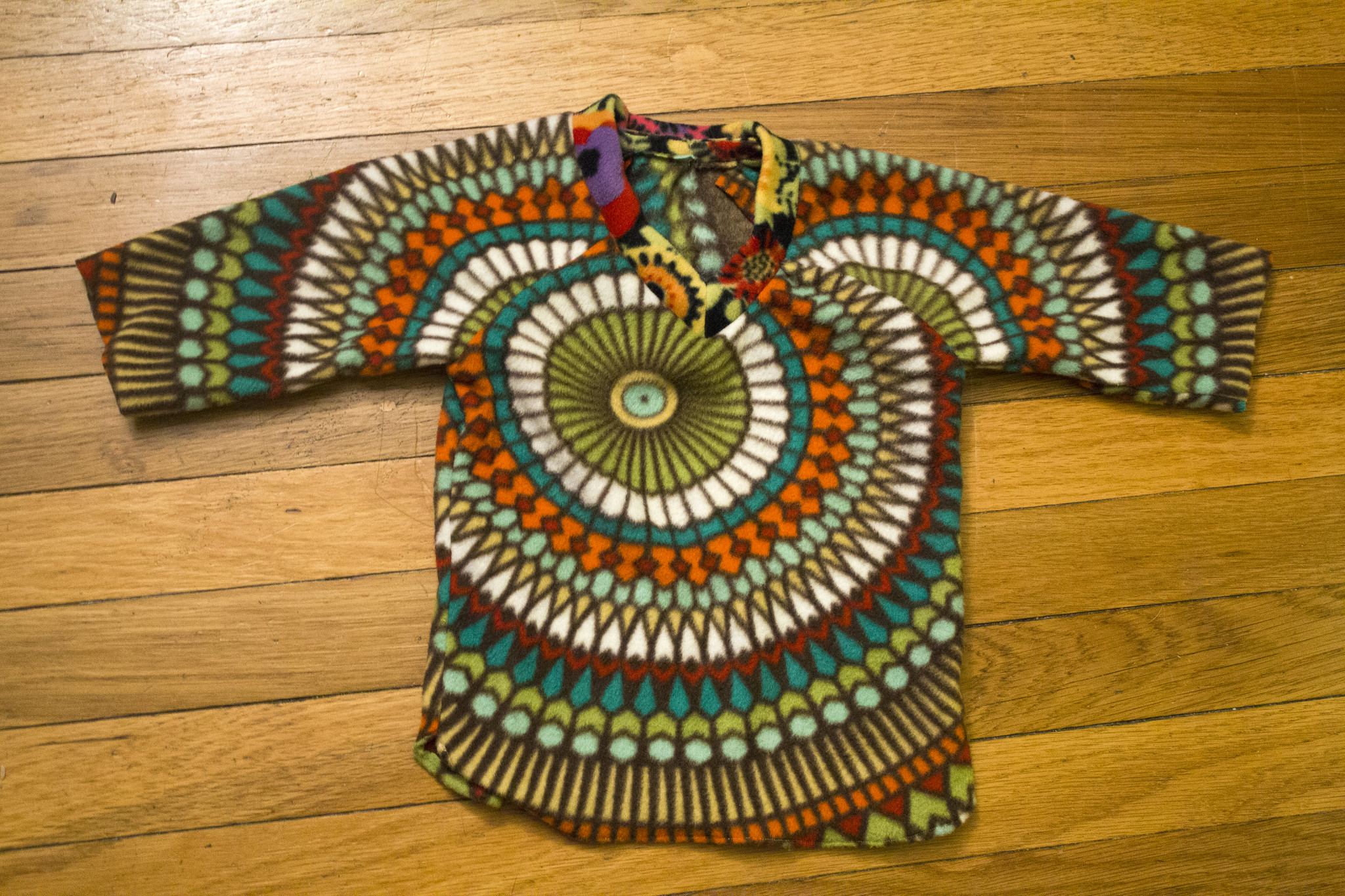 Geometric toddler sweatshirt