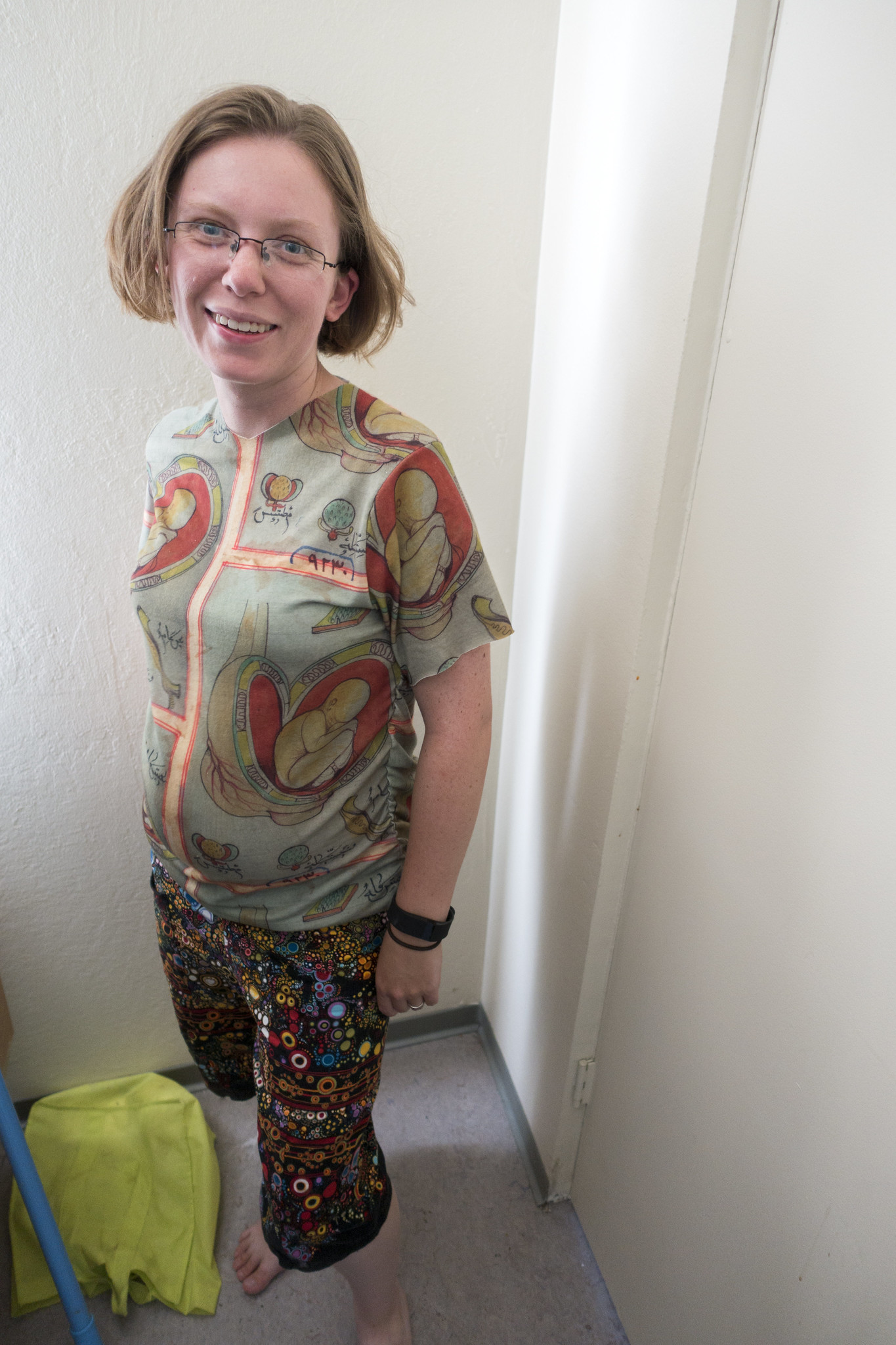 Ottoman fetus top, 18 weeks