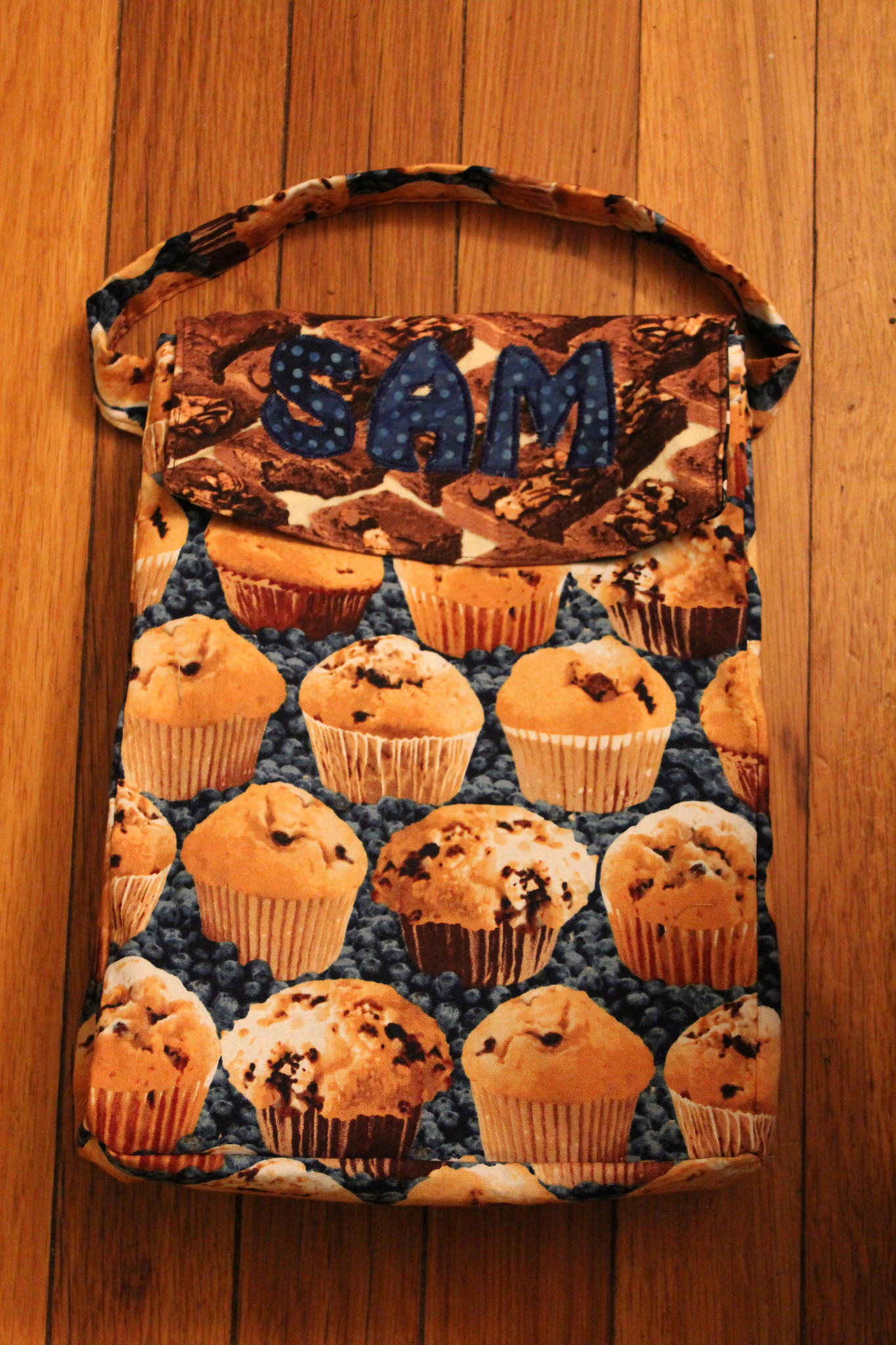 Sam's muffin lunch bag